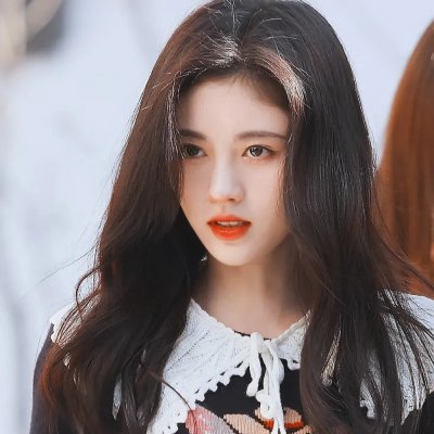 艳妻扮婢记